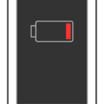 バッテリー残量少のスマートフォン（スマホ）のイラスト