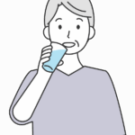 水を飲む年配男性のイラスト